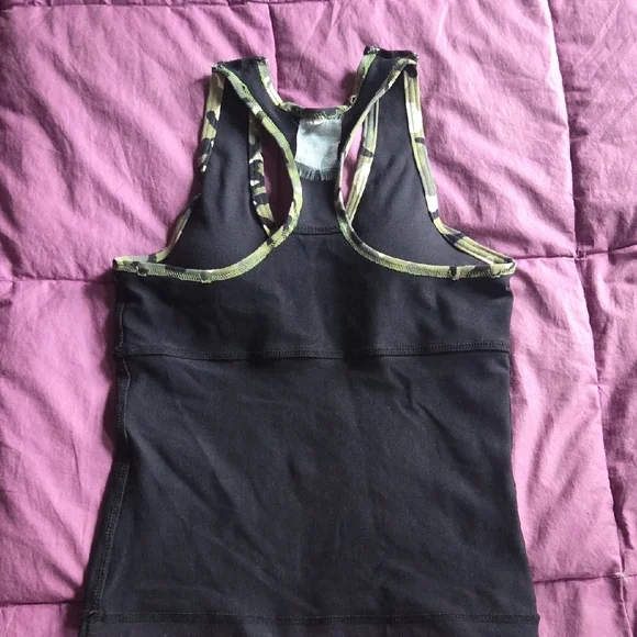 Brasil Sul Black & Camo Green Mock Wrap Tank Top With Removable Cups Size M - Picture 5 of 8